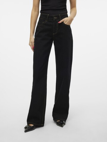 SOMETHINGNEW Wide Leg Jeans i sort: forside