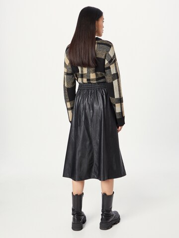 b.young Skirt 'Esoni' in Black