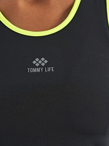 Haut de sport Tommy Life en noir