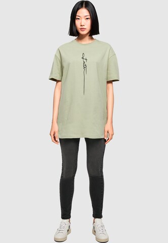 Merchcode T-Shirt 'Faith' in Grün