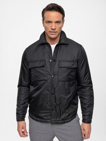 Antioch Between-season jacket in Black: front