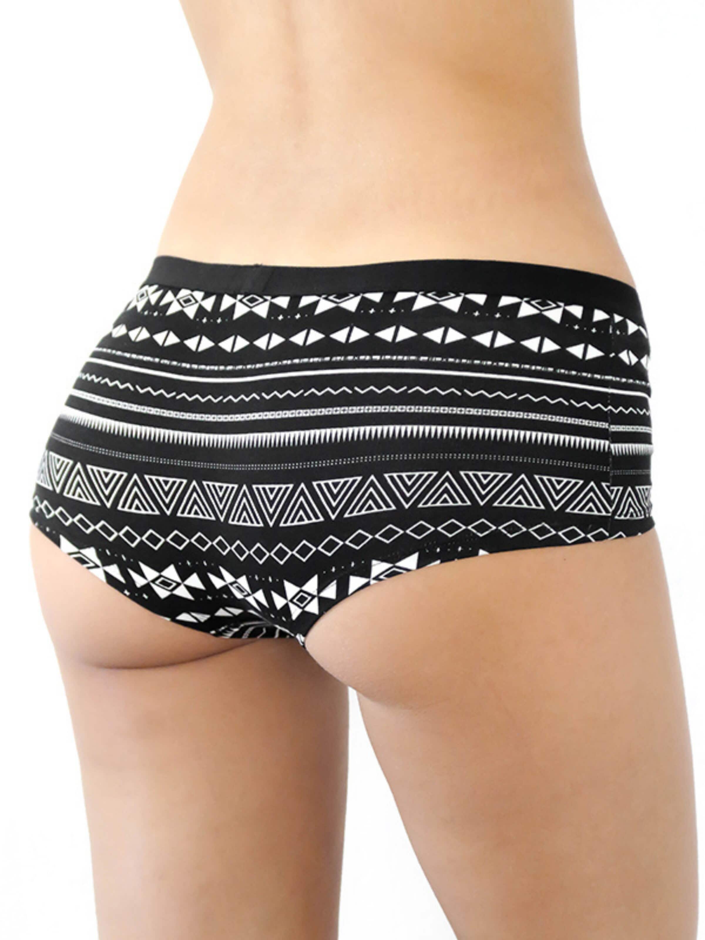 Albero Natur Boyshorts in Black: front