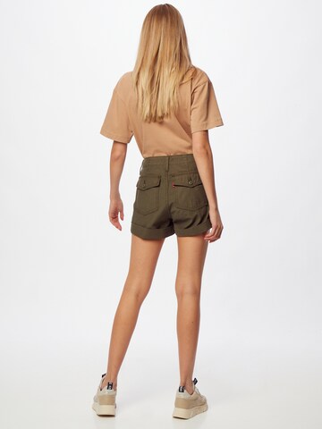 LEVI'S ®regular Hlače 'Ribcage Utility Short' - zelena boja