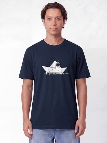 T-Shirt 'Astronaut in paper boat' Watapparel en bleu : devant