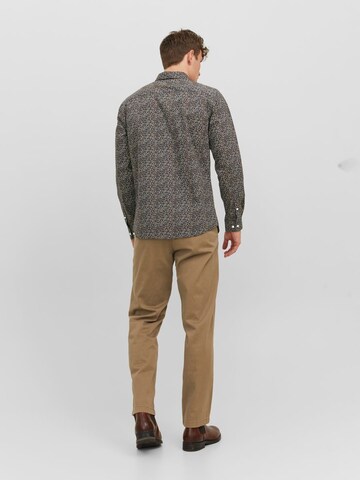 JACK & JONES Regular Fit Skjorte 'Blackpool' i brun