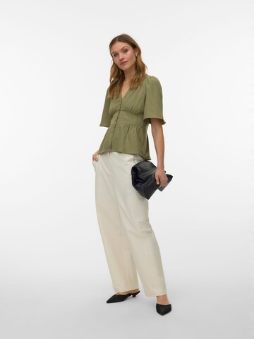 VERO MODA - Blusa en verde