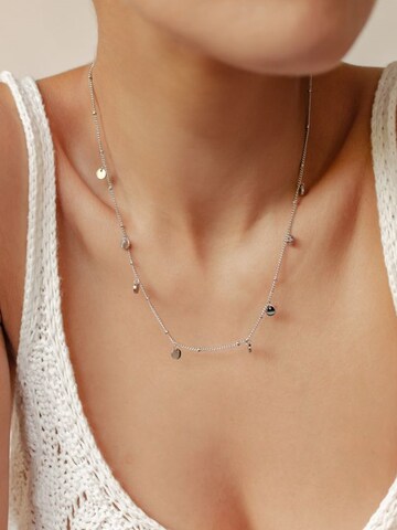 Hey Happiness Kette 'Looped' in Silber: Vorderseite