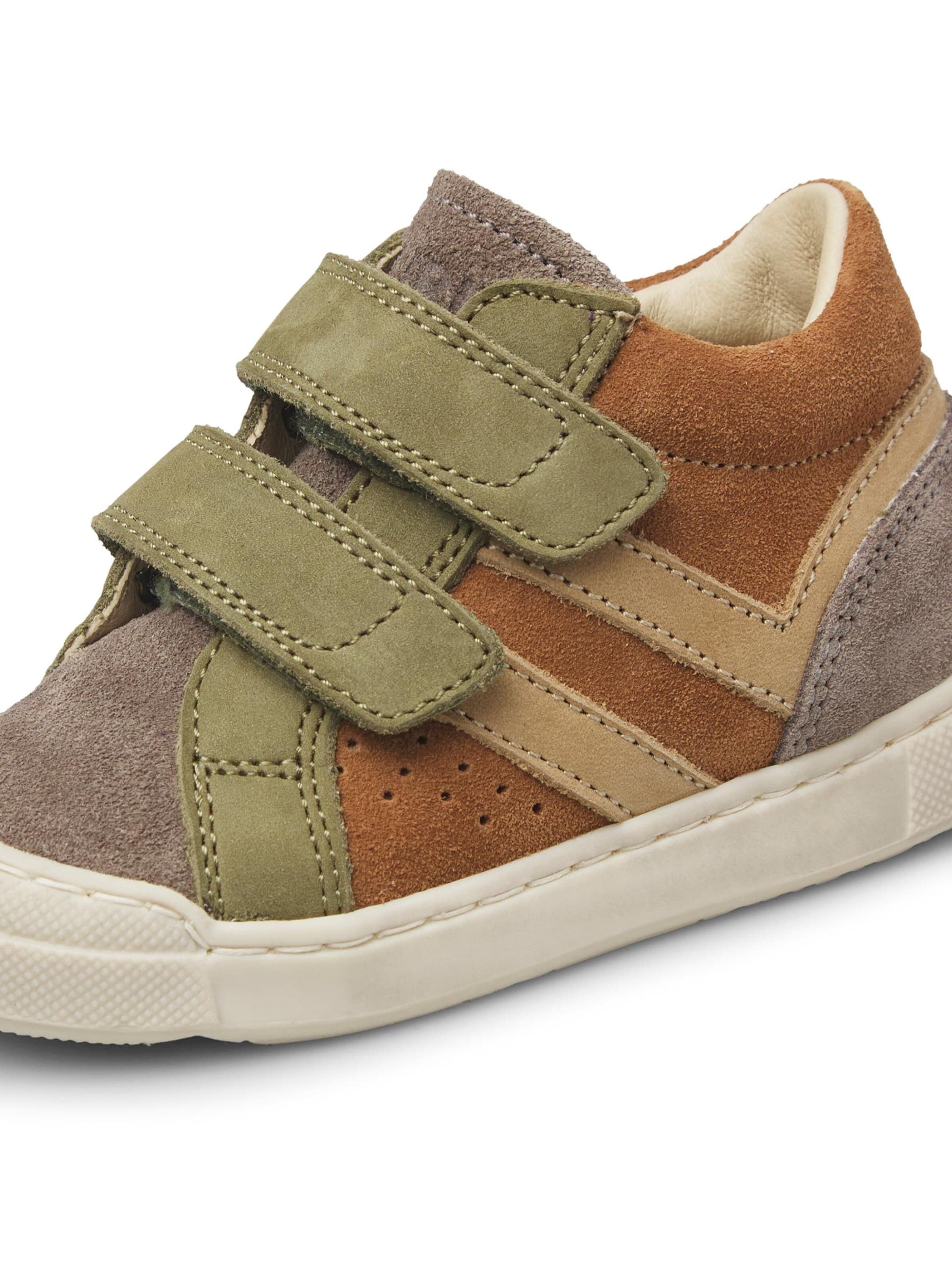 NATURINO Sneakers 'ZYLKA HIGH VL' in Bruin