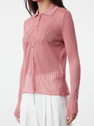 Trendyol Strickjacke in Pink