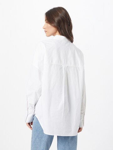 UNITED COLORS OF BENETTON Blouse in White