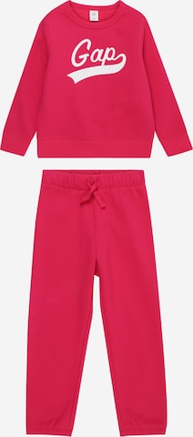 GAP Set in Red: front