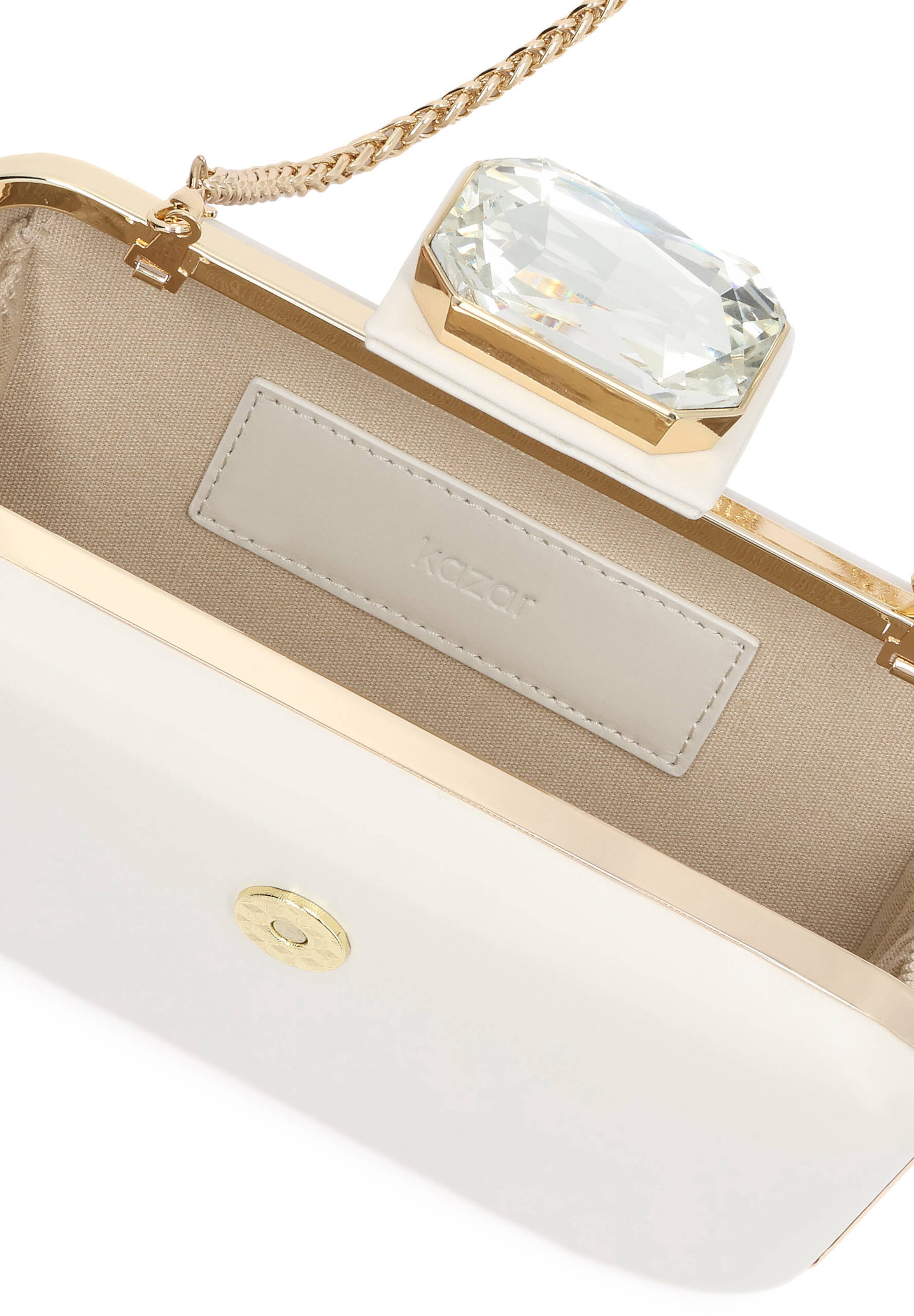 Pochette Kazar en blanc