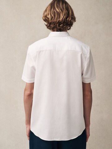 Regular fit Camicia di Next in bianco