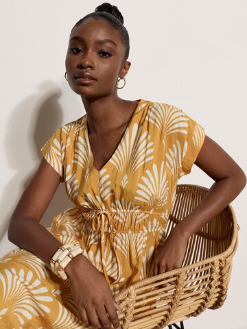 Robe ' ' Apricot en jaune