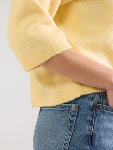 JDY - Pullover 'JDYCHLOE' em amarelo