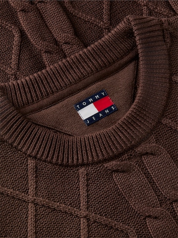 Tommy Jeans Pullover in Braun