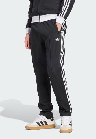 Slimfit Pantaloni 'Classic' di ADIDAS ORIGINALS in nero: frontale