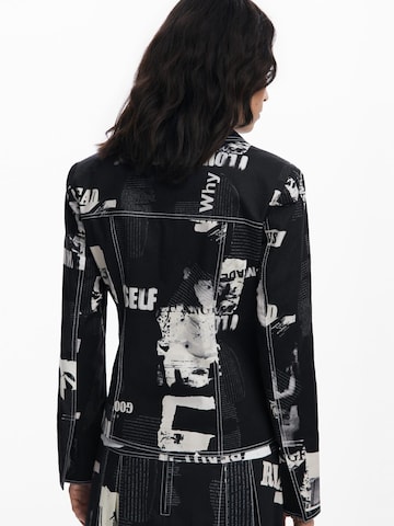 Blazer di Desigual in nero