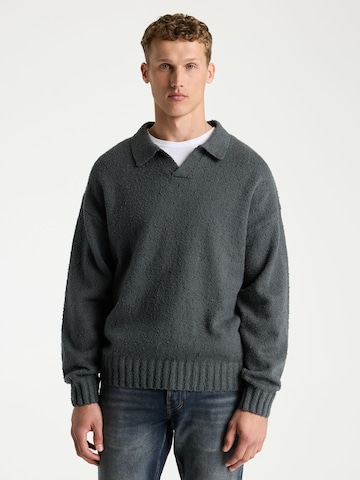 CHASIN' Sweater 'Odin Pilo' in Green: front