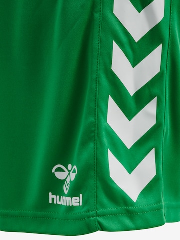 Hummel Regular Workout Pants in Green