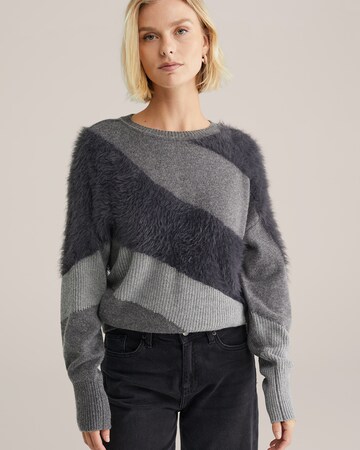 WE Fashion Pullover i grå: forside