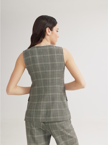 4TAILORS Γιλέκο 'Scottish' σε γκρι