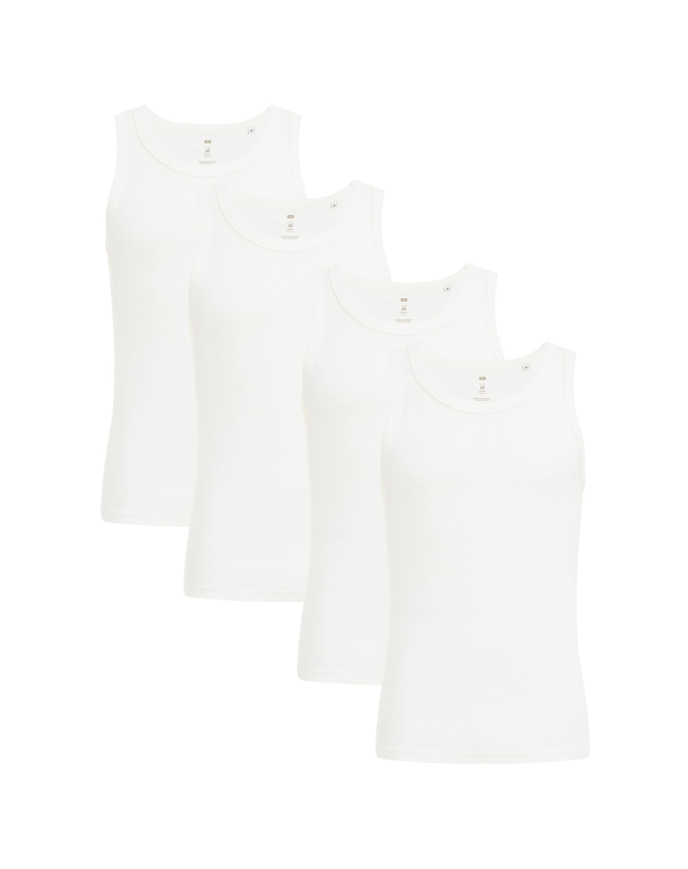 WE Fashion Undershirt in White: front