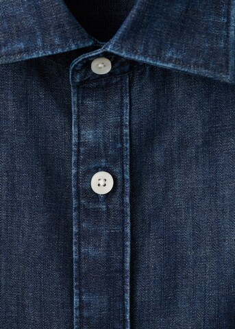 MANGO MAN Regular fit Button Up Shirt 'Chali' in Blue