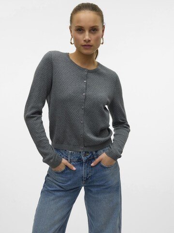 Cardigan 'Care' VERO MODA en gris