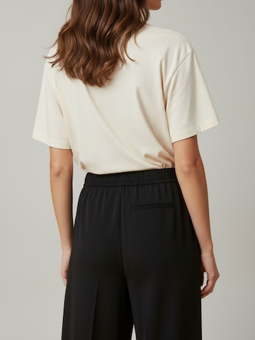 WEARABLE STORIES Wide leg Bandplooibroek 'Saar' in Zwart