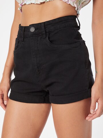 Cotton On Slimfit Shorts in Schwarz