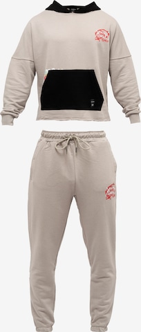 Tom Barron Sweatsuit in Grey: front