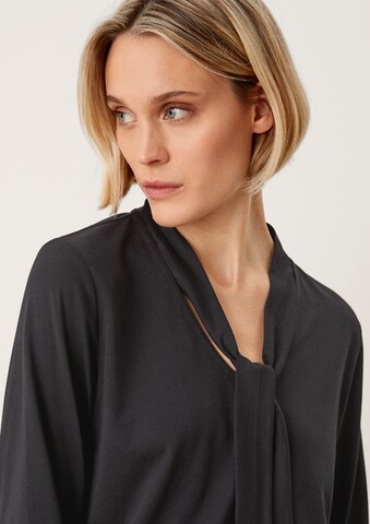 s.Oliver Blouse in Zwart