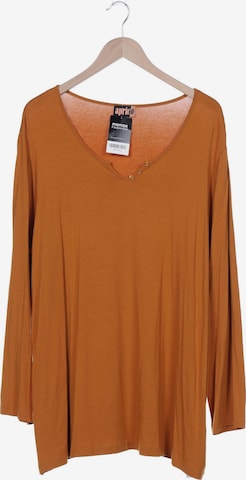 Aprico Top & Shirt in 6XL in Brown: front