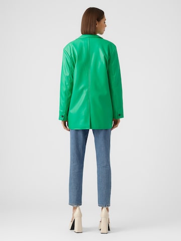 VERO MODA Overgangsjakke 'BELLA JULIE' i grøn