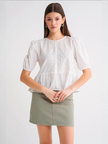 MixRay - Blusa em branco