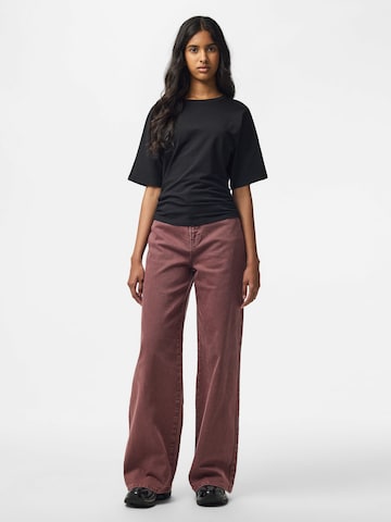 Wide leg Jeans 'PCSelma' di PIECES in rosso