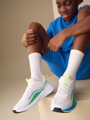 Next Sportcipő - vegyes színek