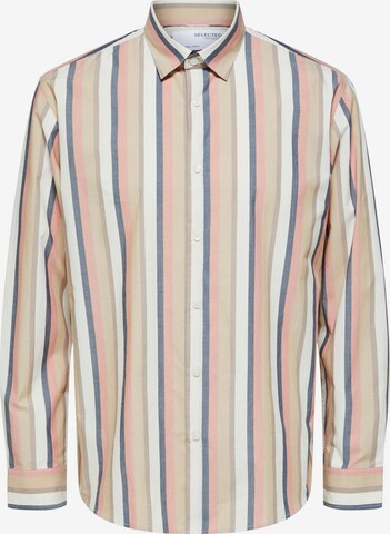 Coupe regular Chemise SELECTED HOMME en beige : devant