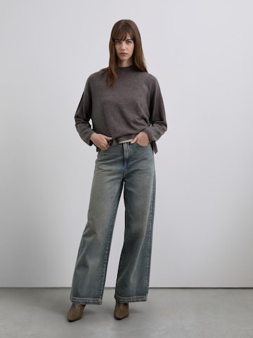 Scalpers Sveter 'Merper' - Sivá: predná strana