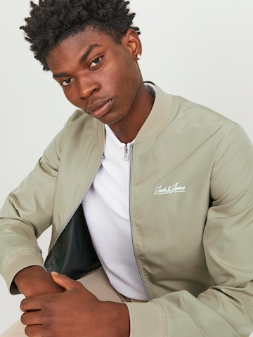 JACK & JONES Prechodná bunda 'Oliver' - Sivá