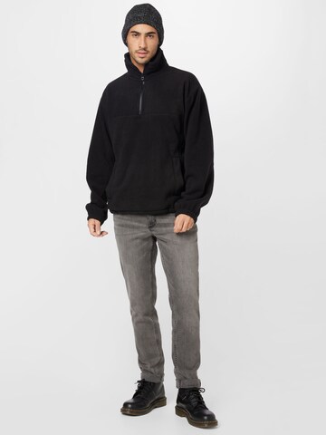 WEEKDAY Sweatshirt 'Patrik' in Black