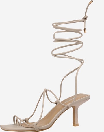 Tongs Nasty Gal en beige : devant