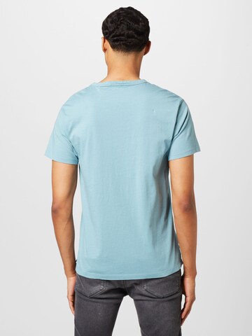 GUESS T-Shirt in Blau