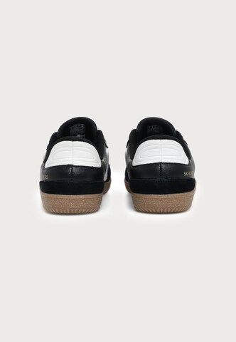 SKECHERS Ниски маратонки 'HOTSHOT-PERFECT CHOICE' в черно: отзад