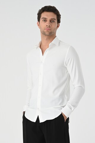 Coupe slim Chemise Antioch en blanc : devant