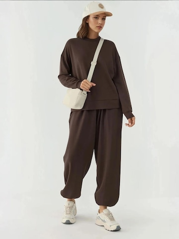 Tapered Pantaloni di Hiccup in marrone