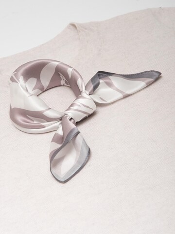 MayTree Sjaal in Roze