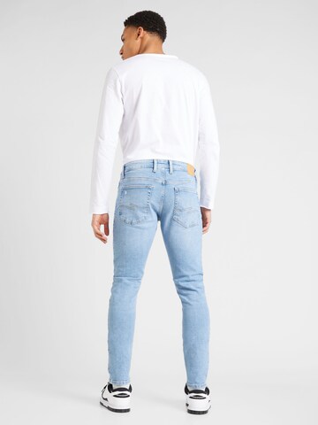 QS Slimfit Jeans i blå