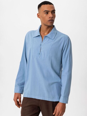 Antioch Shirt in Blue
